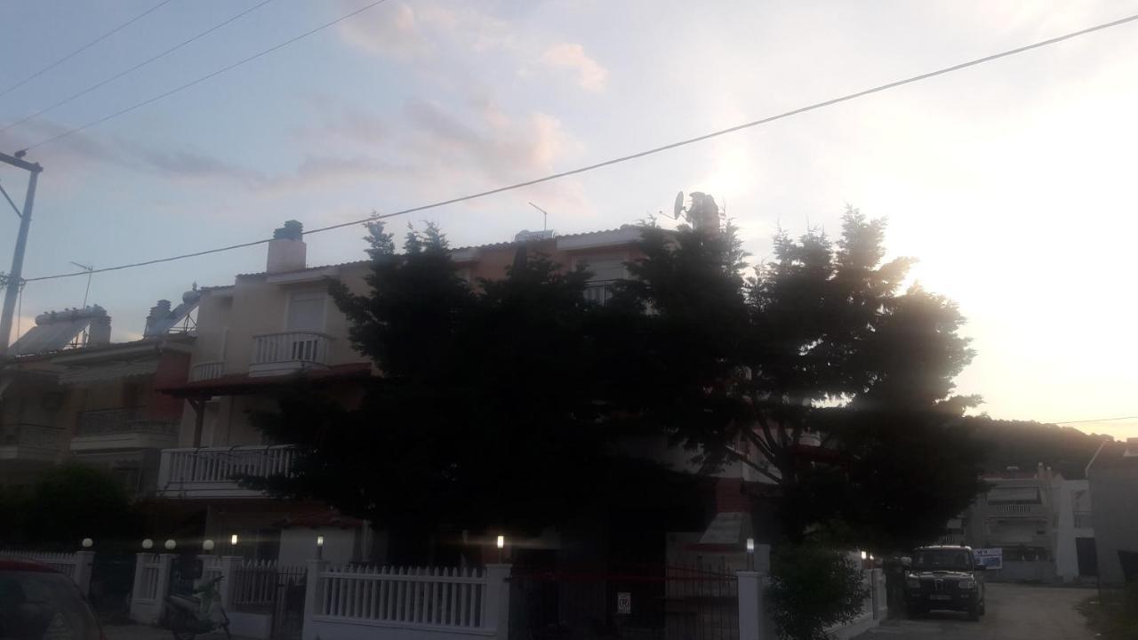 El Sol Apartment Nea Peramos  Exterior photo